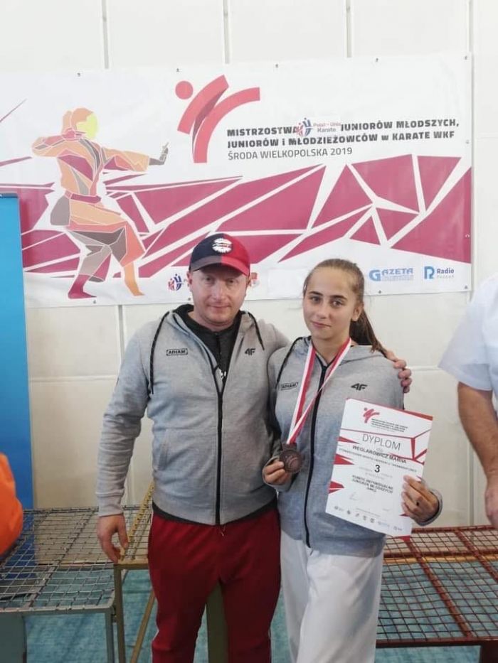 Maria Węglarowicz na zawodach kadetów w Karate WKF zdobyła brązowy medal
